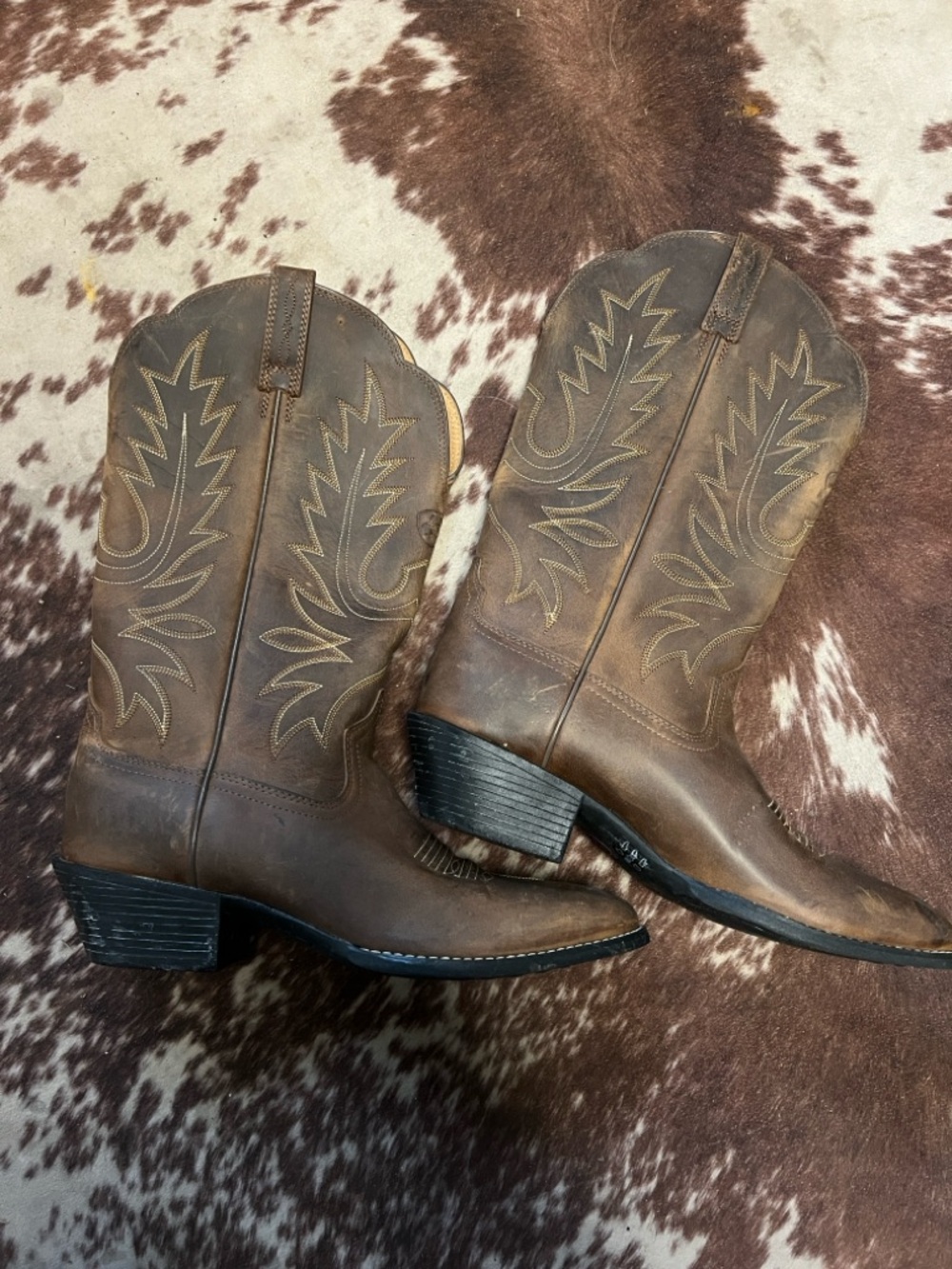 Women’s Ariat Heritage Boots